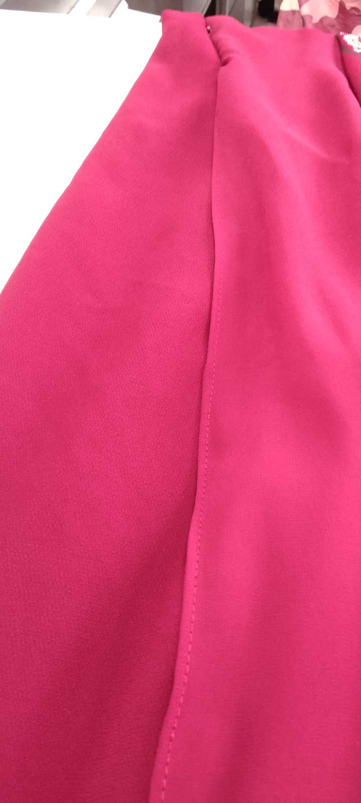 汉川彩虹服装厂: 急招<中工序>师傅2名