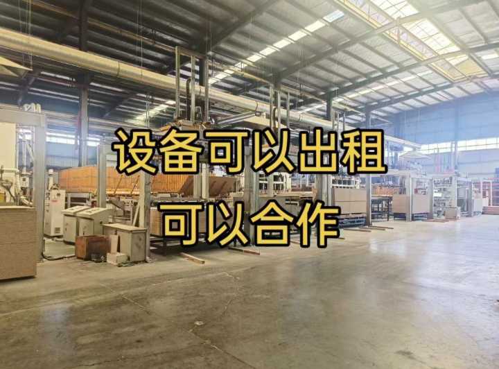 汉江特大桥附近，厂房出租，面积4000-2万平，适合家具板材生产加工、玻璃、或者需要航吊的行业