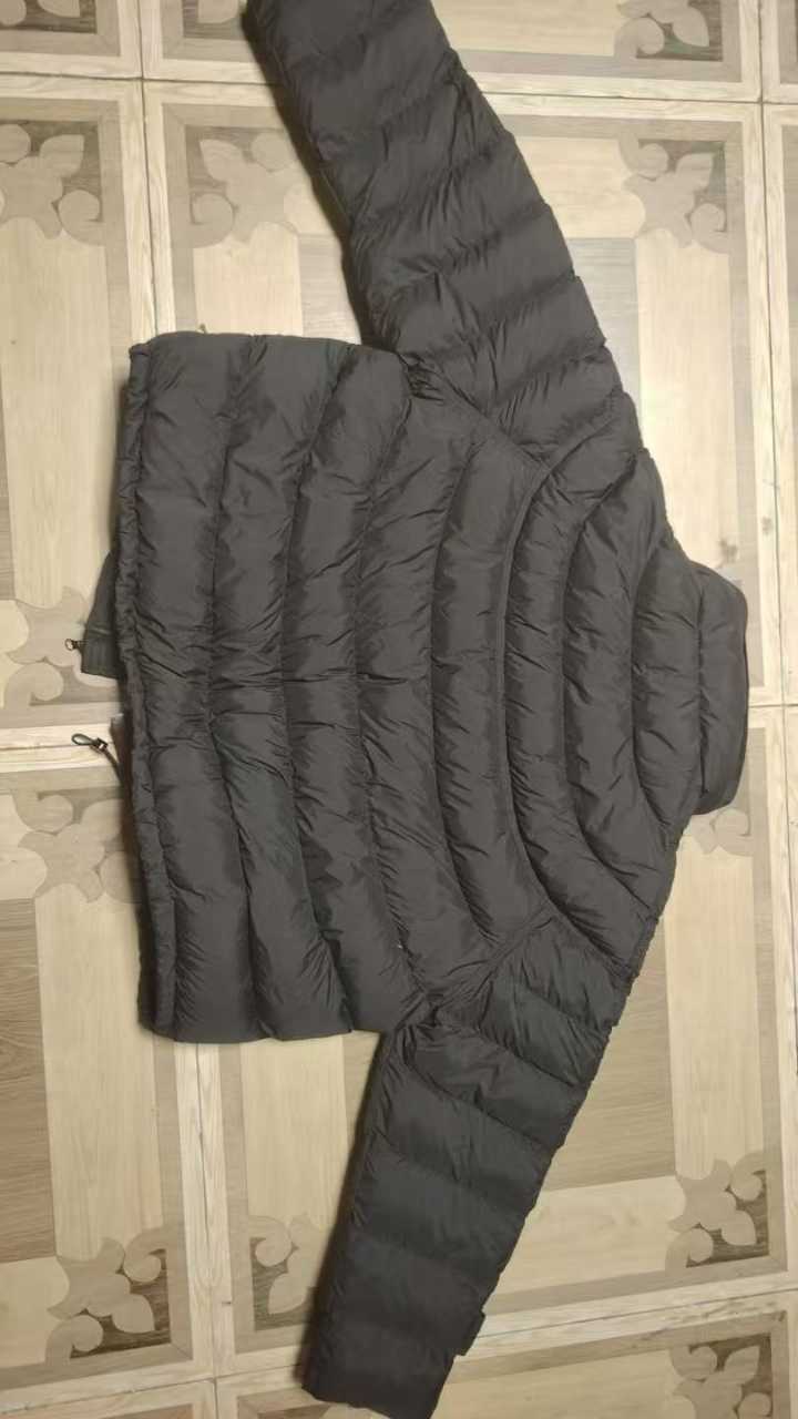 外发：大量羽绒服外发，现金结账，价格美丽，能上手的抓紧