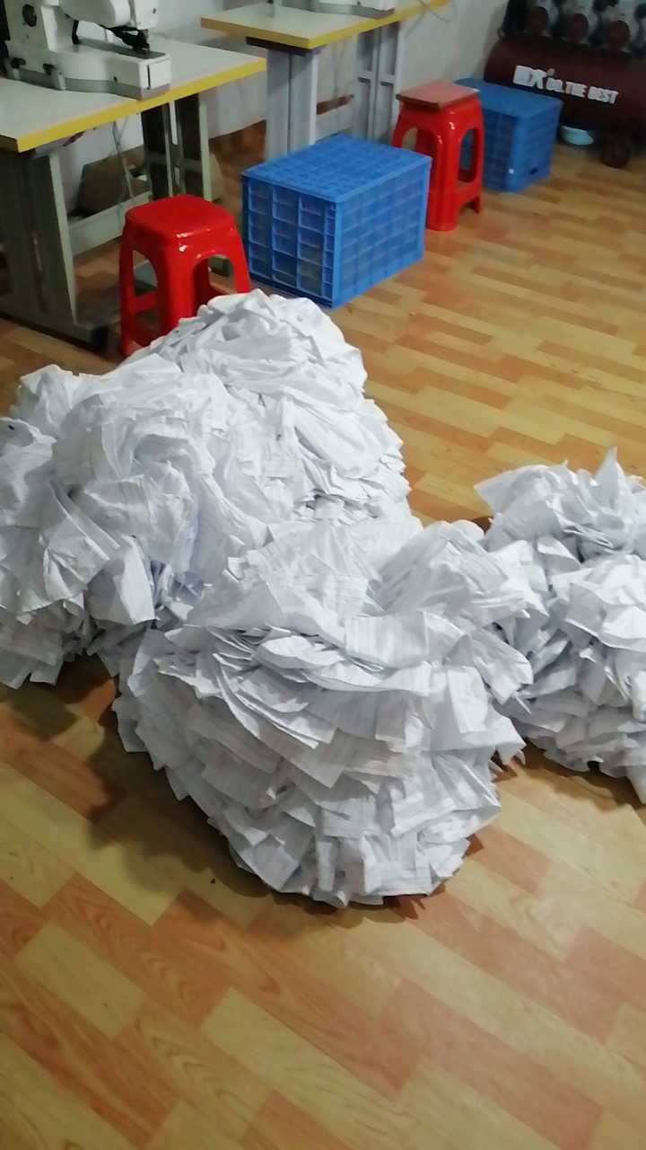 承接钉扣锁眼，四合扣 歪把扣 打气眼等业务(全自动设备)