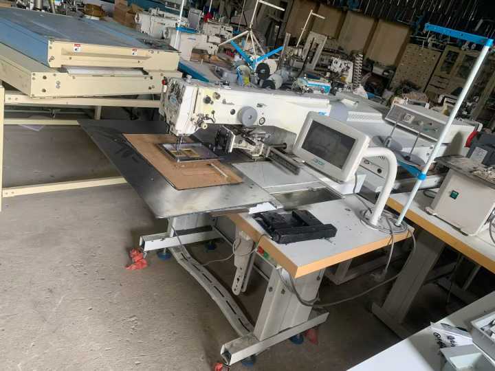 平三针、差动机、链三针 等专机出租《东盛缝制》